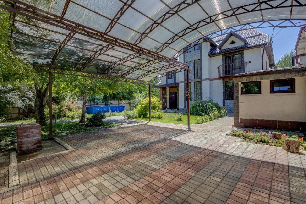 Opera Bed&Breakfast Bishkek Exterior photo