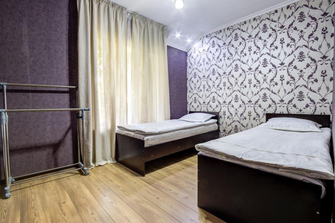 Opera Bed&Breakfast Bishkek Exterior photo